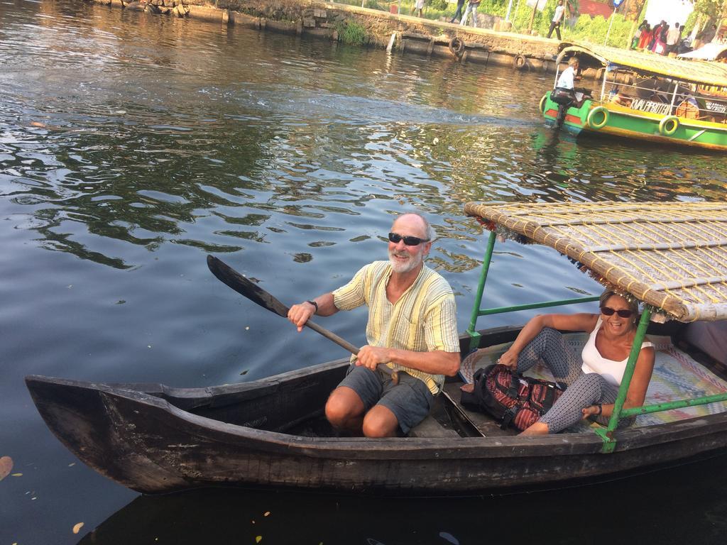Thoms Beach Homestay Alappuzha Eksteriør bilde